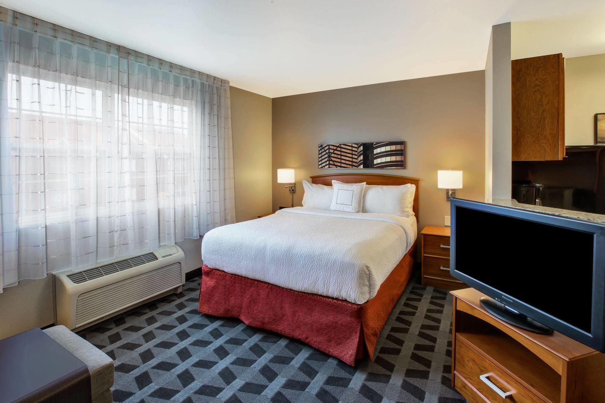 Towneplace Suites Detroit Sterling Heights Eksteriør billede